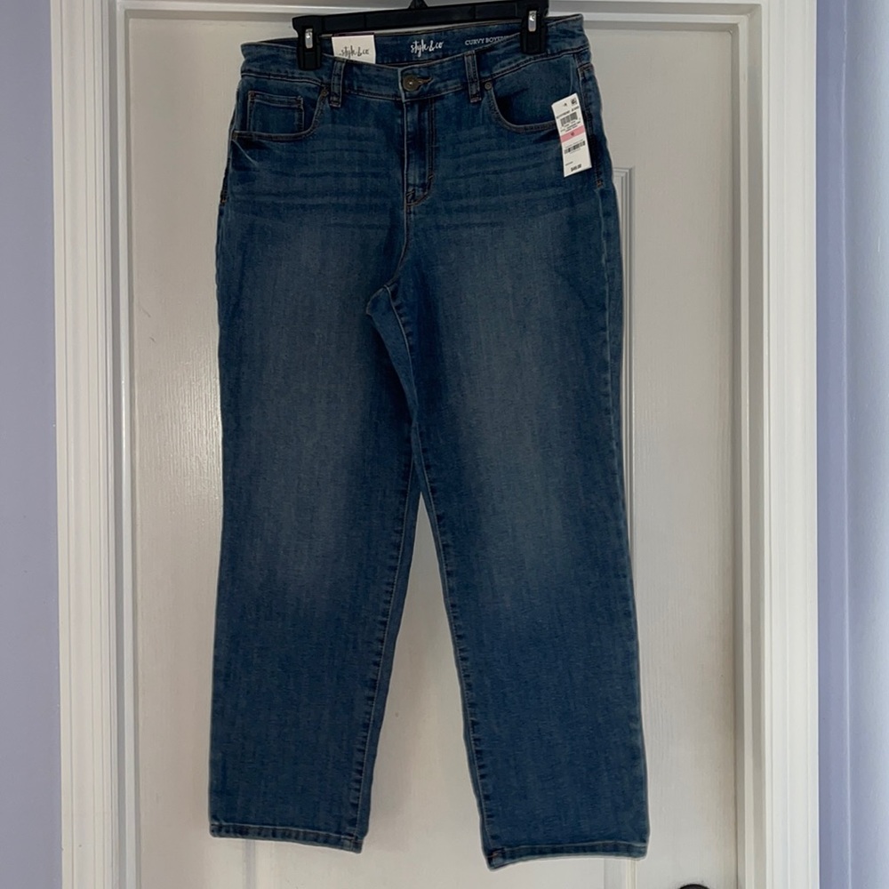 Style & Co NWT size 10 Curvy Fit Boyfriend Jeans
